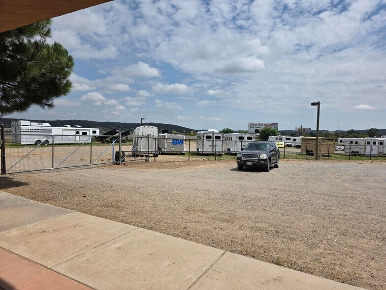 1435 NM 333, Edgewood, NM à vendre - Photo de l’immeuble – Image 2 sur 19