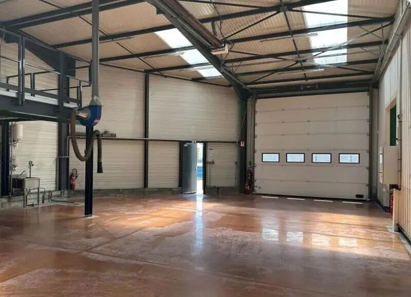 Local d’activités dans Arnas à louer - Photo intérieure – Image 3 sur 3