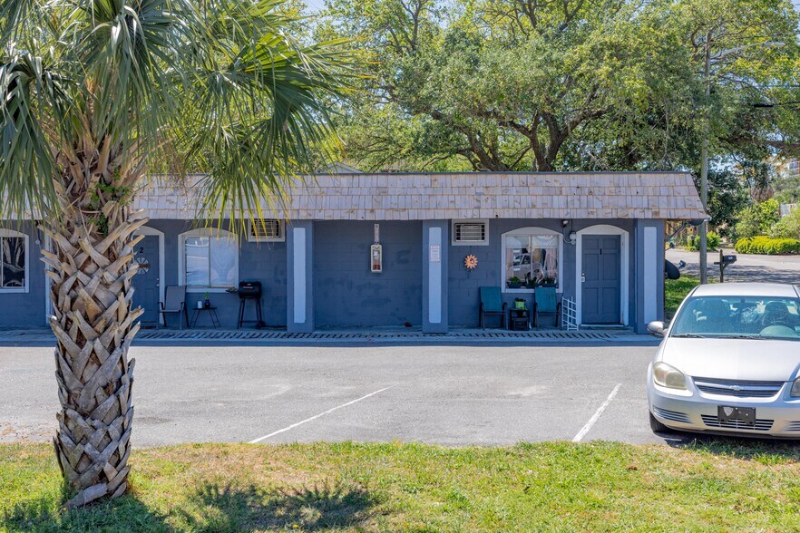 404 14th Ave S, Myrtle Beach, SC à vendre - Photo de l’immeuble – Image 3 sur 8