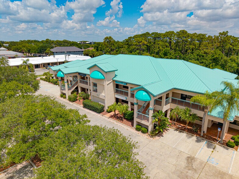 1071 Port Malabar Blvd NE, Palm Bay, FL à vendre - Photo de l’immeuble – Image 3 sur 21
