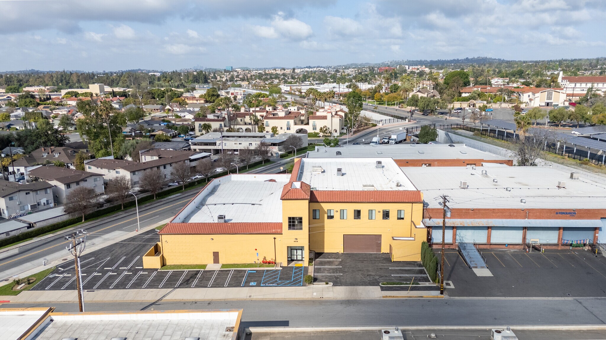 445-447 Madera St, San Gabriel, CA à louer Photo principale– Image 1 sur 7