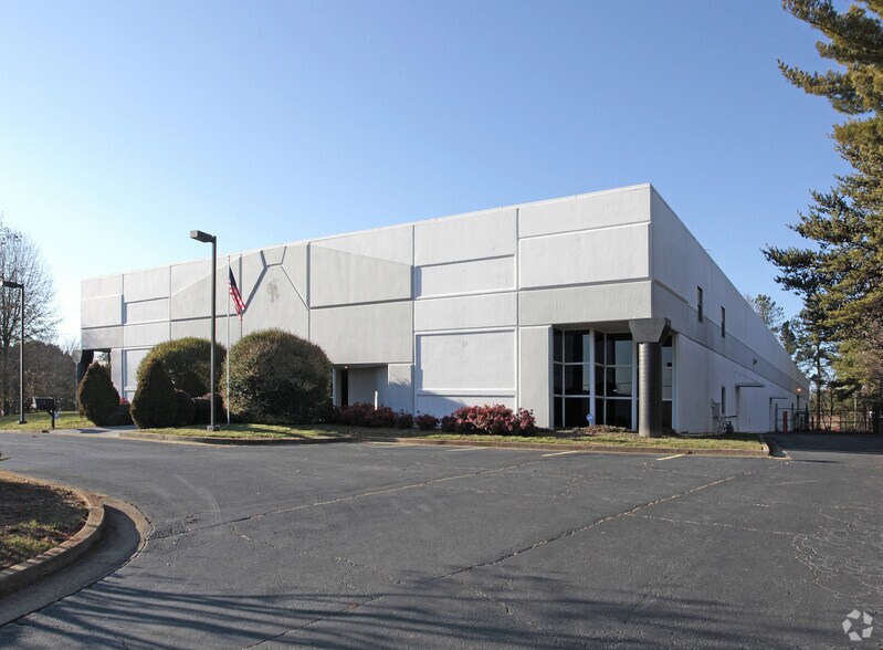 1205 Hayes Industrial Dr, Marietta, GA à louer - Photo de l’immeuble – Image 2 sur 4