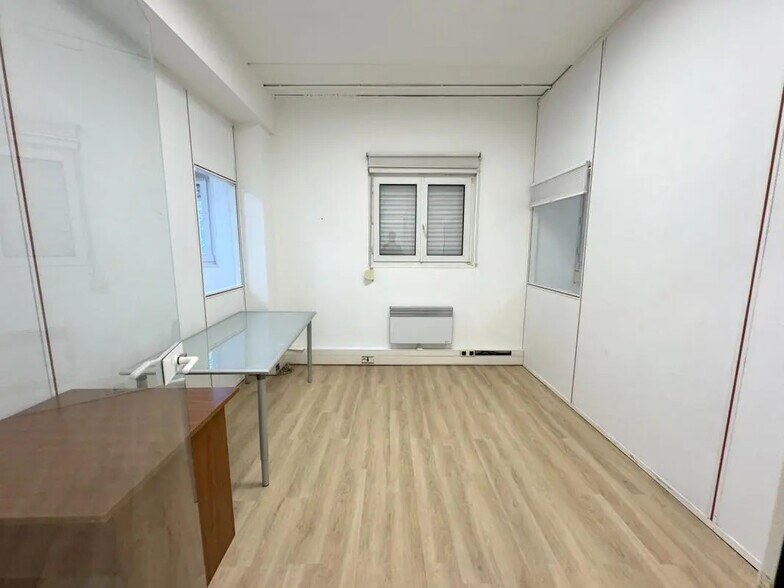 Local d’activités dans Montesson à louer - Photo intérieure – Image 3 sur 14