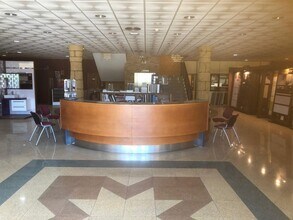 Industriel/Logistique dans Griñón, Madrid à louer Photo intérieure– Image 1 sur 38