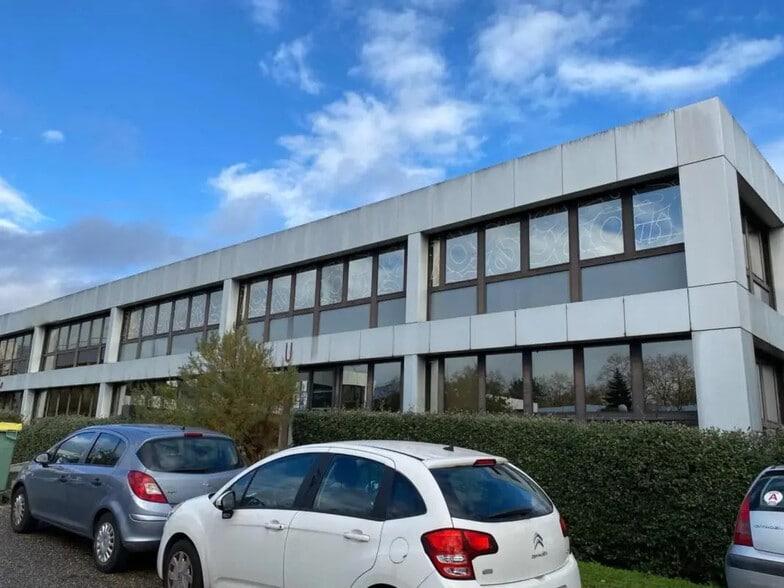 Bureau dans Bordeaux à vendre - Photo de l’immeuble – Image 3 sur 17