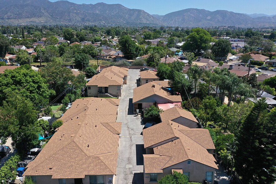 12536 Bradley Ave, Sylmar, CA à vendre - Photo principale – Image 1 sur 7