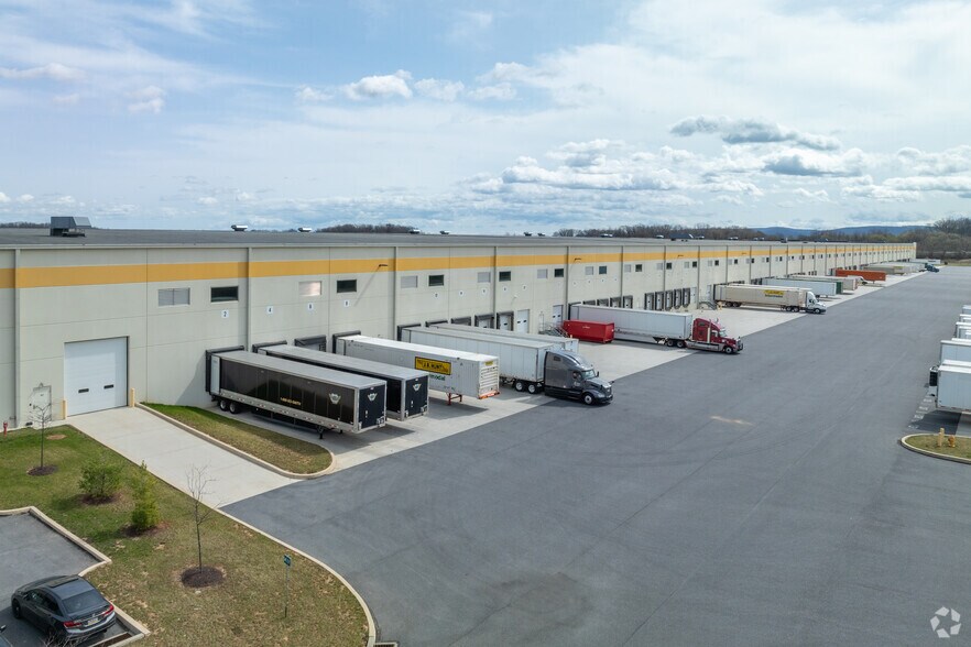801 Centerville Rd, Newville, PA à louer - Photo de l’immeuble – Image 3 sur 5