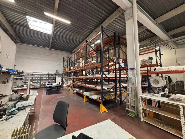 Industriel/Logistique dans Tremblay-en-France à louer - Photo de l’immeuble – Image 2 sur 17
