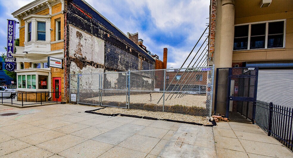 2002 11th St NW, Washington, DC à vendre - Photo de l’immeuble – Image 3 sur 9