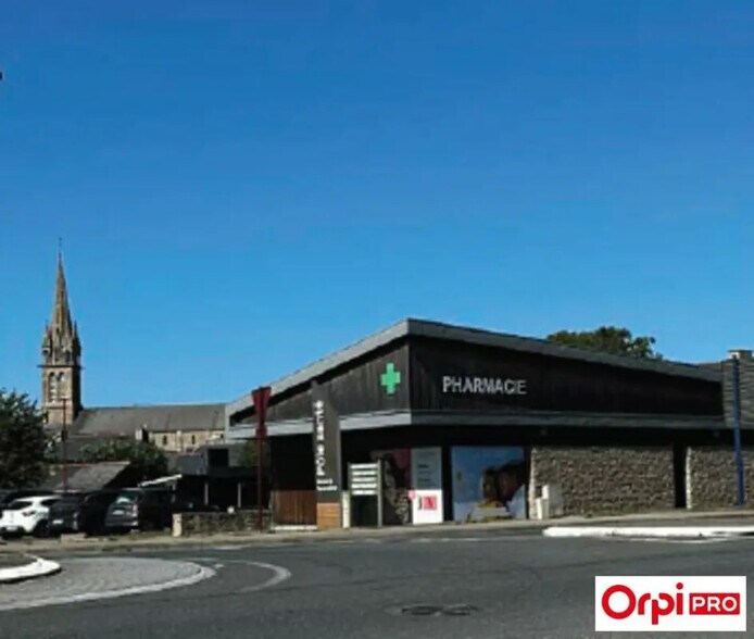 Local commercial dans Lamballe-Armor à vendre - Photo de l’immeuble – Image 2 sur 2