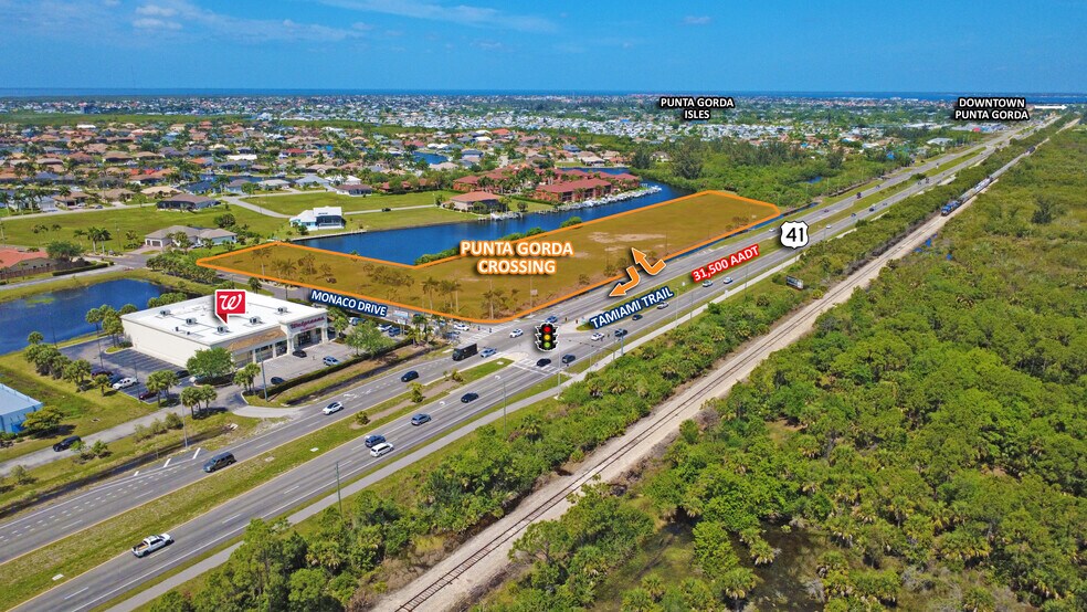 3771 Tamiami Trl, Punta Gorda, FL à louer - Photo de l’immeuble – Image 2 sur 4