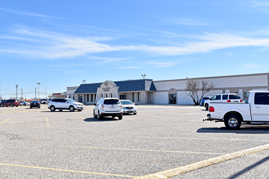 5300-5302 Avenue Q, Lubbock, TX à louer - Photo de l’immeuble – Image 1 sur 8
