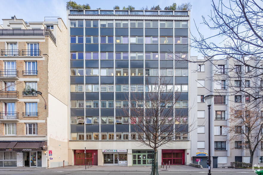 Bureau dans Paris à vendre - Photo principale – Image 1 sur 4