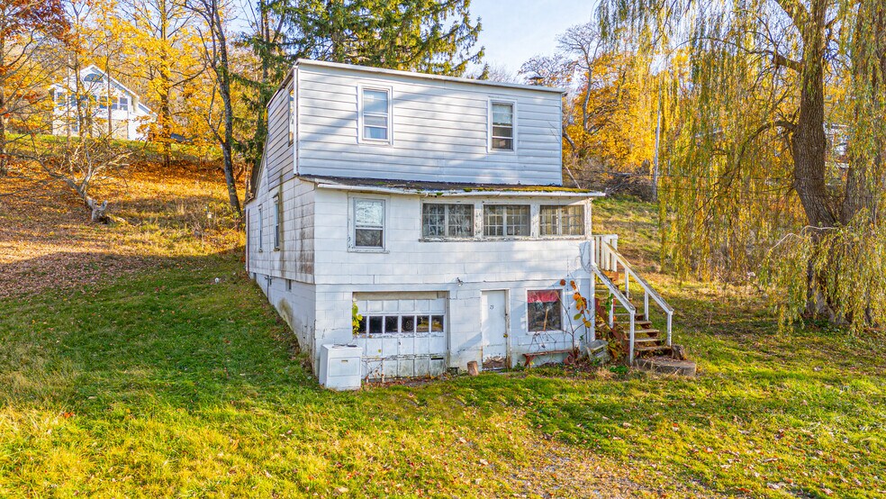 1192 Route 9P, Saratoga Springs, NY à vendre - Photo de l’immeuble – Image 3 sur 12