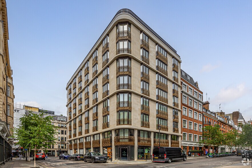 204A Great Portland St, Londres à louer - Photo de l’immeuble – Image 1 sur 4