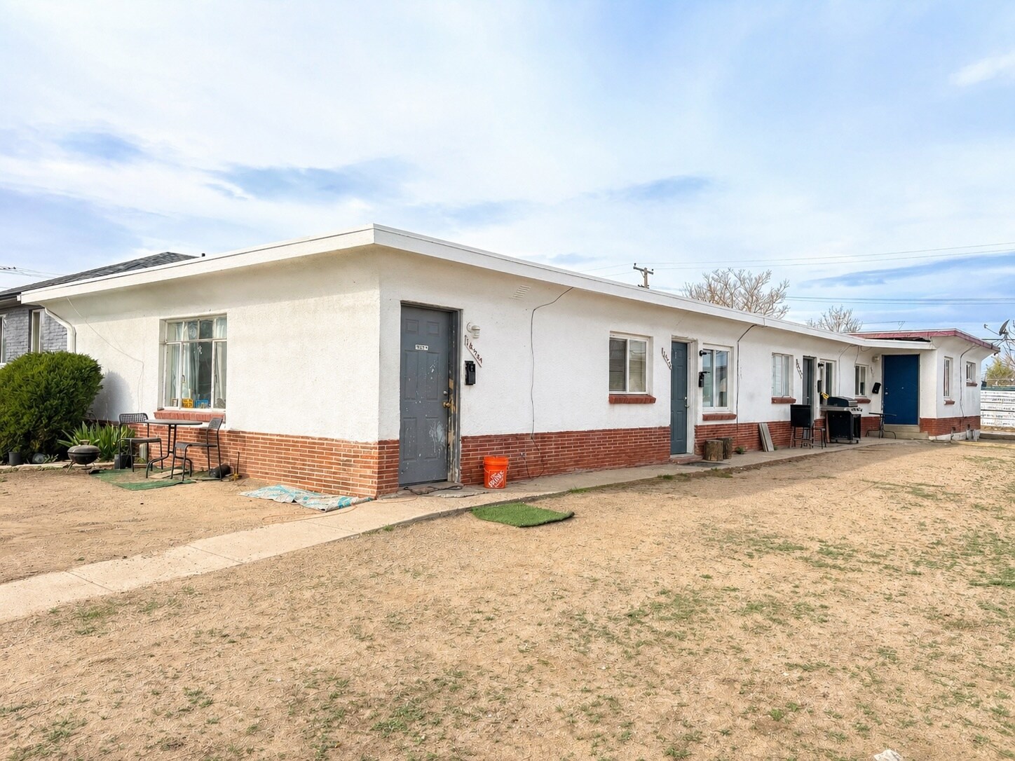 1435 Lima St, Aurora, CO à vendre Photo principale– Image 1 sur 2