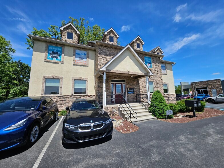 4295 W Tilghman St, Allentown, PA à vendre - Photo de l’immeuble – Image 2 sur 16