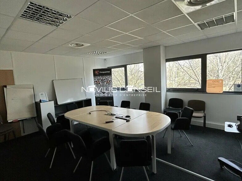 Bureau dans Colomiers à vendre - Photo de l’immeuble – Image 3 sur 8