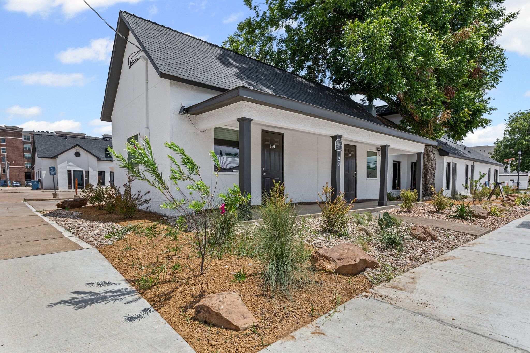 189 Elm St, Lewisville, TX à vendre Photo principale– Image 1 sur 19