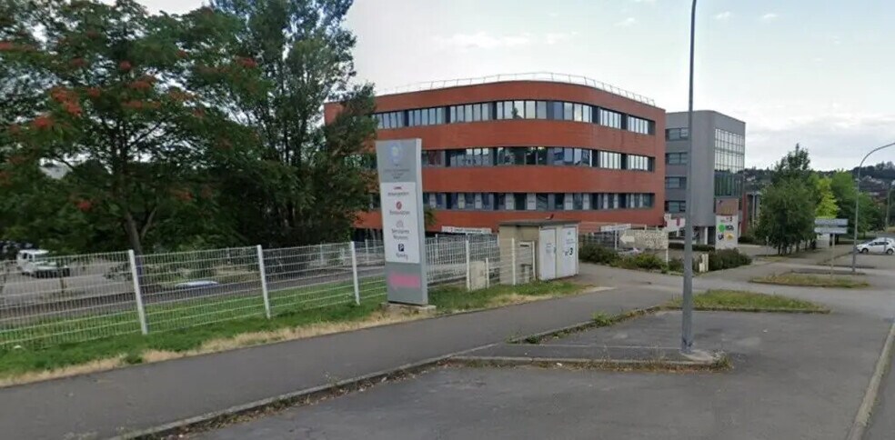 Bureau dans Besançon à louer - Photo de l’immeuble – Image 3 sur 7