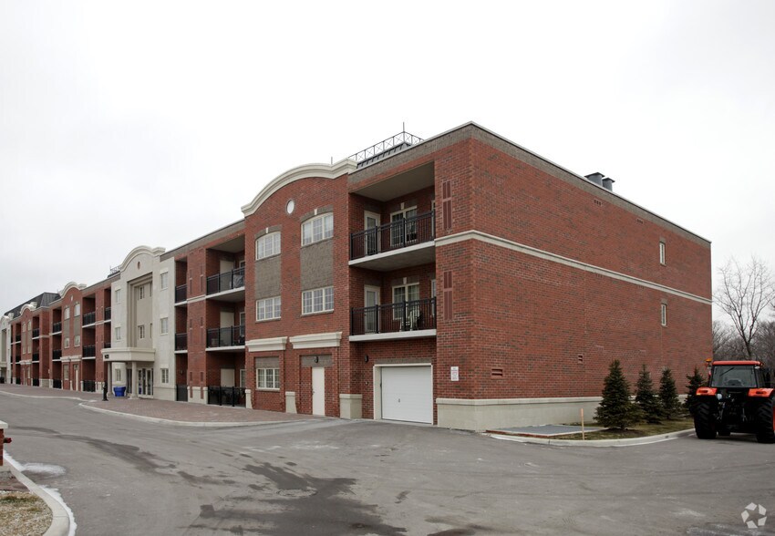 9431-9471 Jane St, Vaughan, ON à louer - Photo de l’immeuble – Image 3 sur 6