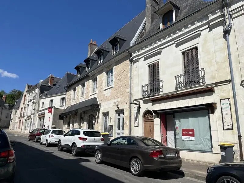 Local commercial dans Luynes à vendre Photo de l’immeuble– Image 1 sur 6