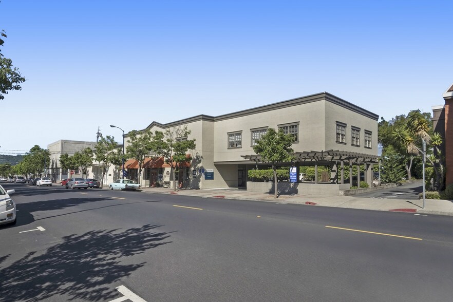1013-1021 1st St, Benicia, CA à louer - Photo de l’immeuble – Image 2 sur 17