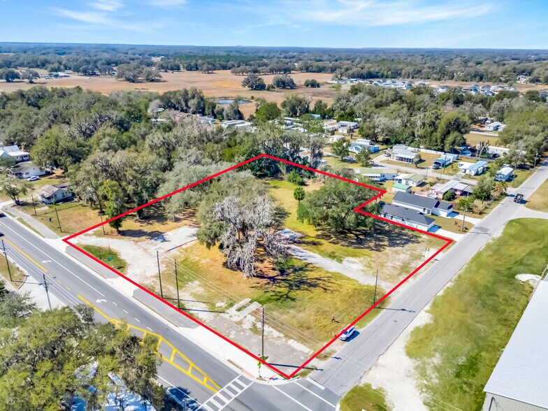 82 S Market Blvd, Webster, FL à vendre - Photo de l’immeuble – Image 1 sur 5