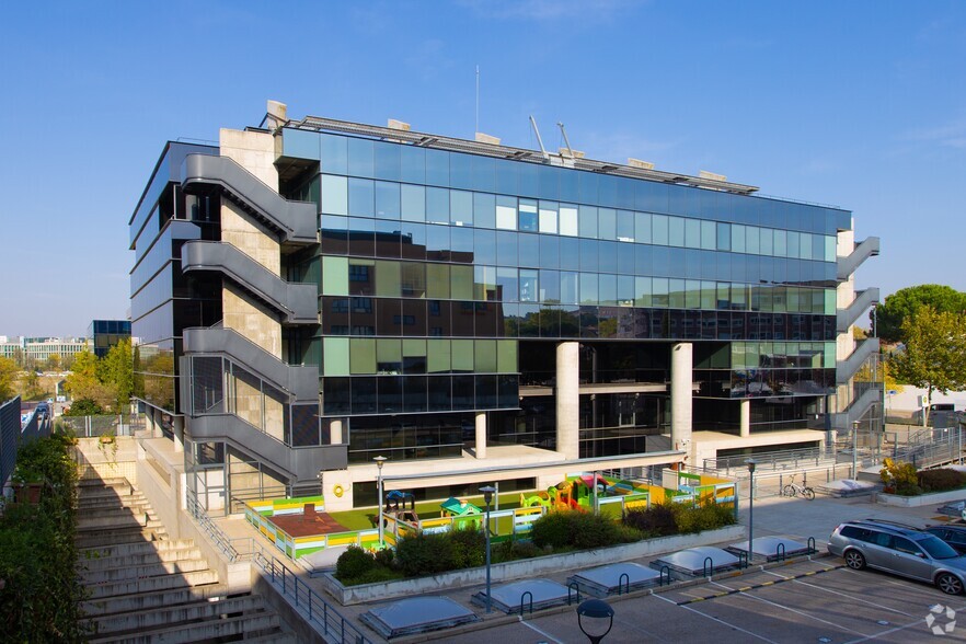 Avenida De Bruselas, 5, Alcobendas, Madrid à louer - Photo de l’immeuble – Image 3 sur 3
