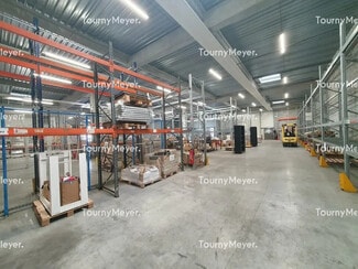 Plus de détails pour Bureau, Industriel/Logistique à louer