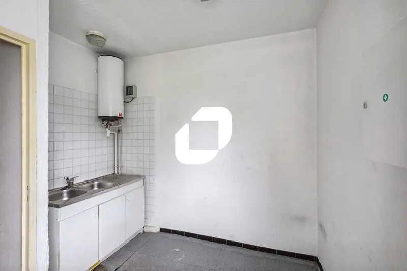 Local d’activités dans Palaiseau à louer - Photo de l’immeuble – Image 3 sur 13