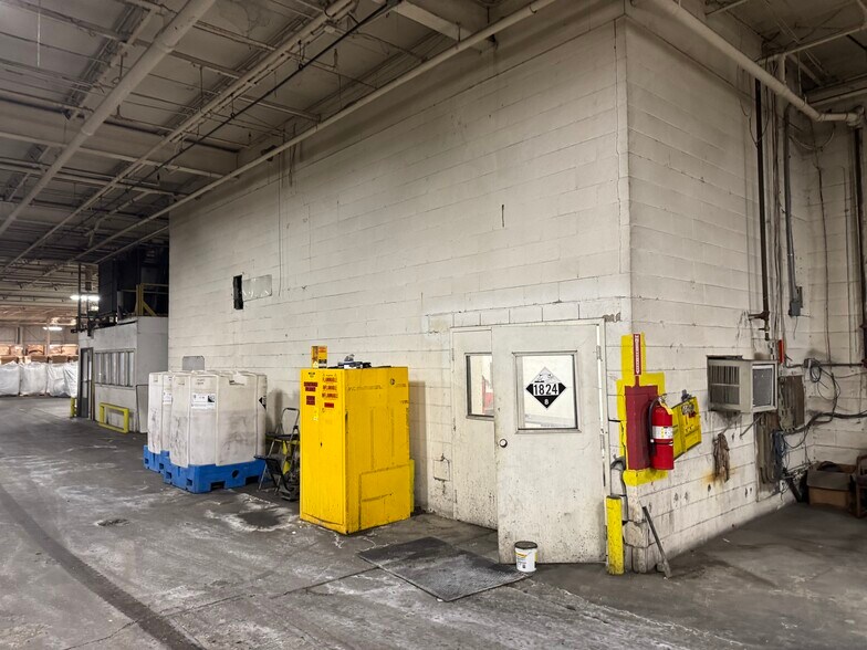 1401 N Evans Ave, Evansville, IN à vendre - Photo de l’immeuble – Image 3 sur 9