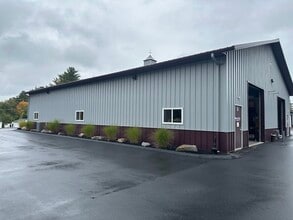 237 Londonderry Tpke, Hooksett, NH à louer Photo intérieure– Image 1 sur 13