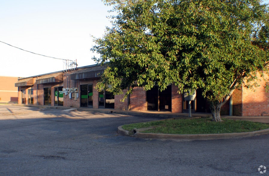 1926 First Commercial Dr N, Southaven, MS à vendre - Photo de l’immeuble – Image 3 sur 11