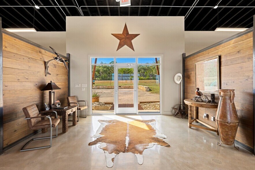 609 FM 289, Comfort, TX à vendre - Photo intérieure – Image 3 sur 18