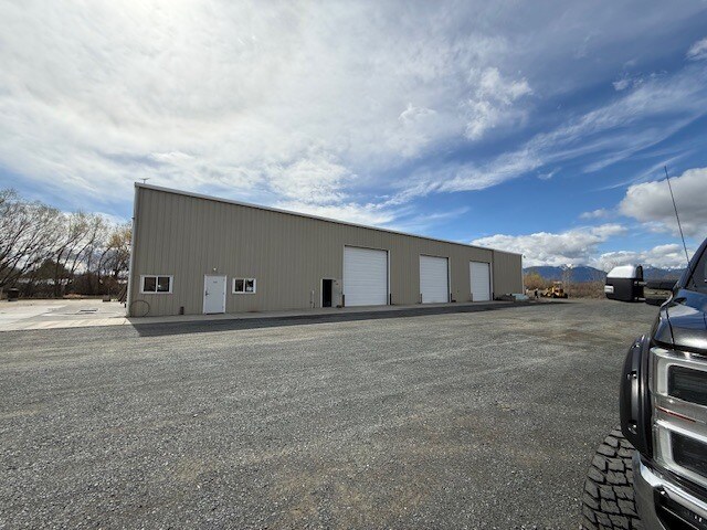 150 Bidwell Rd, North Powder, OR à vendre - Photo de l’immeuble – Image 2 sur 8