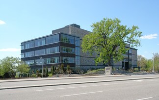 Plus de détails pour 3311 E Old Shakopee Rd, Bloomington, MN - Bureau à louer
