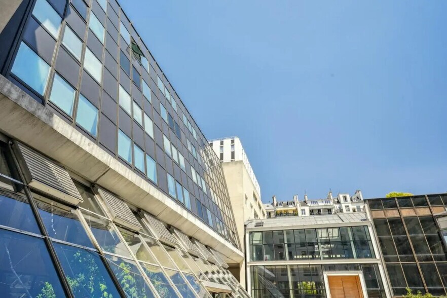 Bureau dans Paris à louer - Photo de l’immeuble – Image 1 sur 19