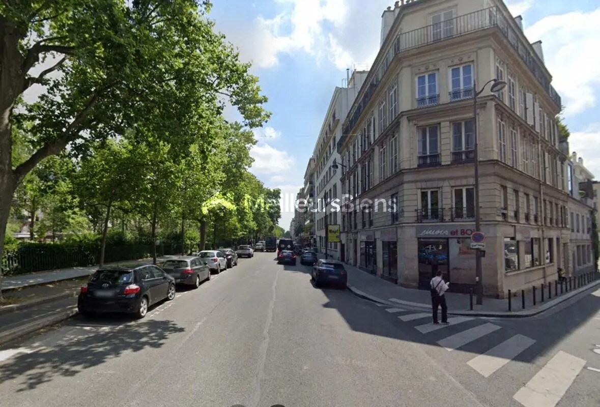 Local commercial dans Paris à vendre Photo de l’immeuble– Image 1 sur 2