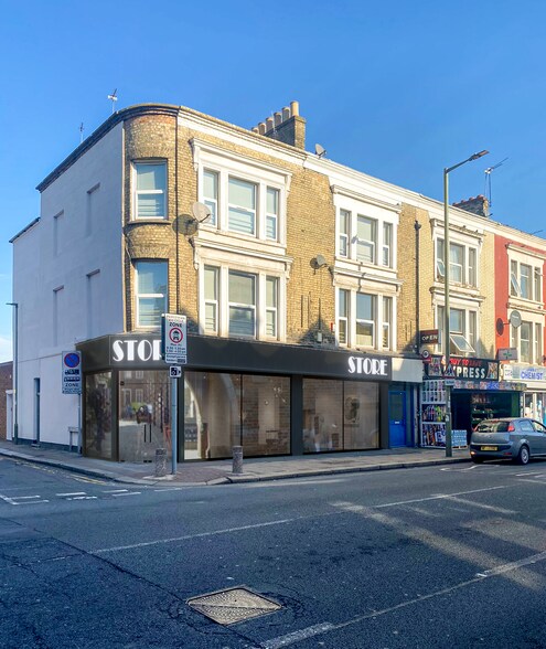 29-31A Friern Barnet Rd, Londres à louer - Photo de l’immeuble – Image 1 sur 1