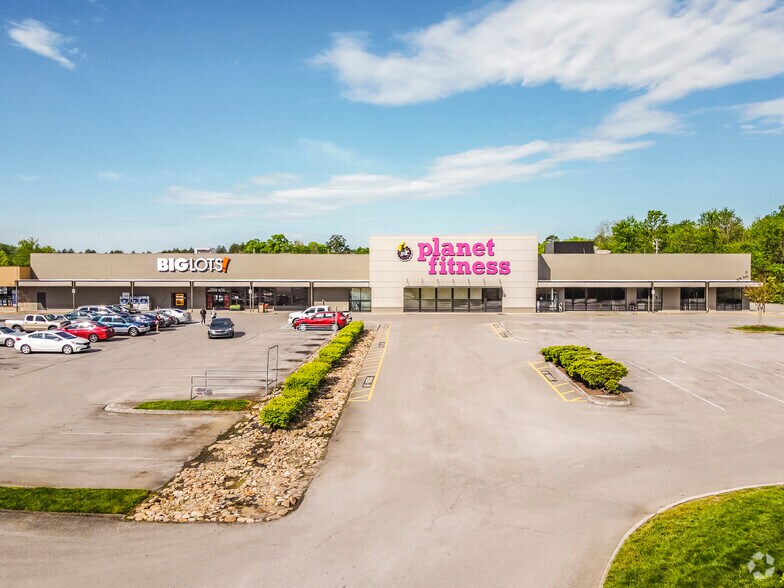 4800 N Broadway St, Knoxville, TN à louer - Photo principale – Image 1 sur 24
