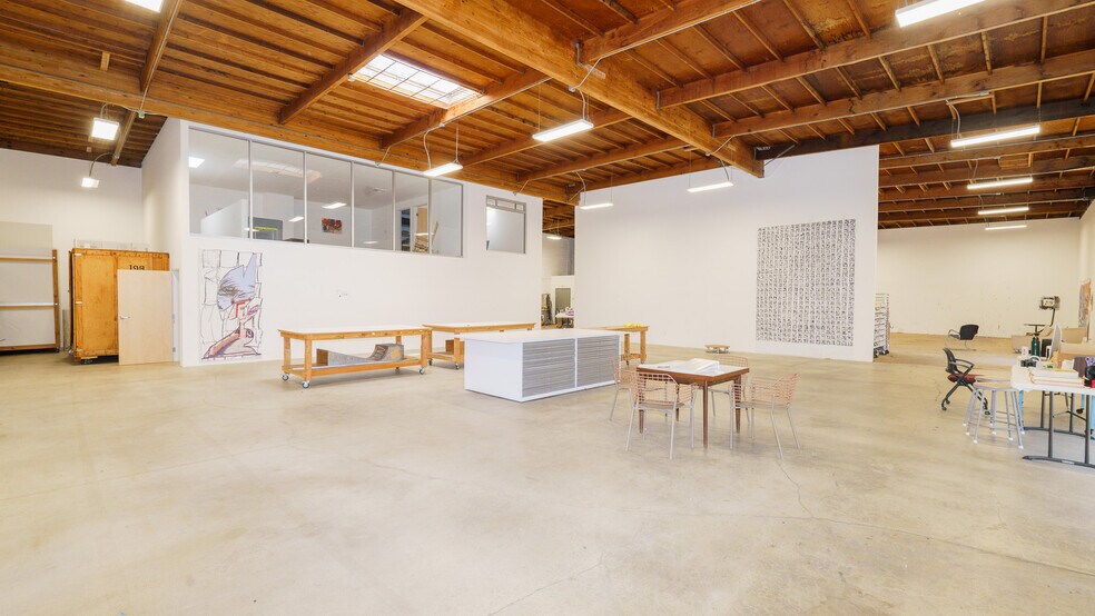 13700 Crenshaw Blvd, Gardena, CA à vendre - Photo de l’immeuble – Image 2 sur 16
