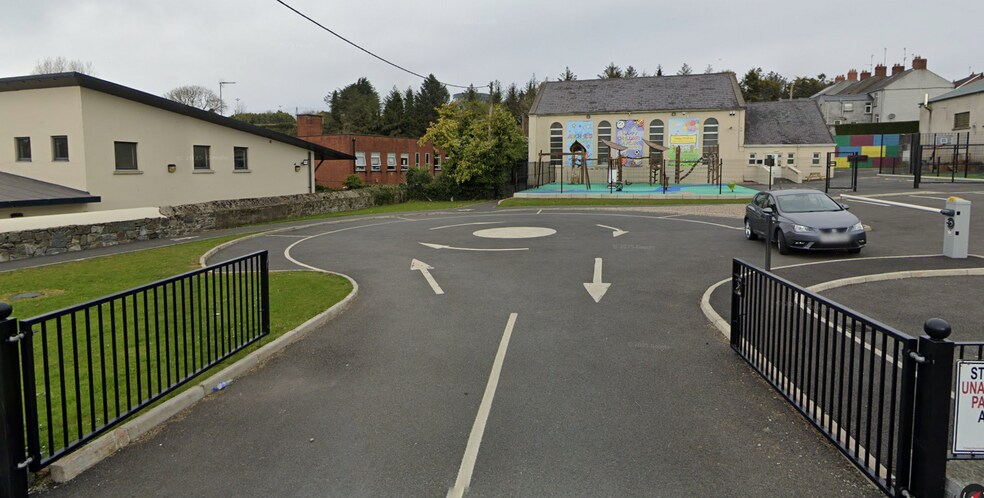 Main Street portefeuille de 1 biens à vendre sur LoopNet.fr - Photo de l’immeuble – Image 2 sur 4