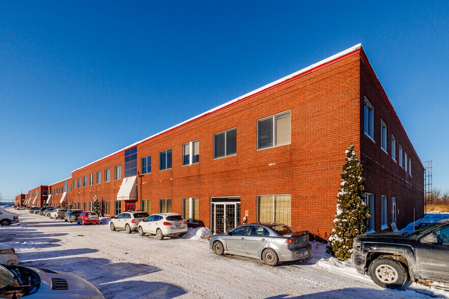 935-965 Rue Reverchon, Montréal, QC à louer - Photo de l’immeuble – Image 3 sur 4