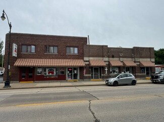 Plus de détails pour 740 N Main St, Oshkosh, WI - Local commercial à vendre
