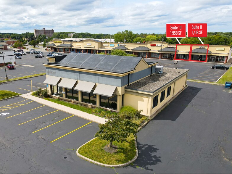 2364-2390 Lyell Ave, Rochester, NY à louer - Photo de l’immeuble – Image 2 sur 6