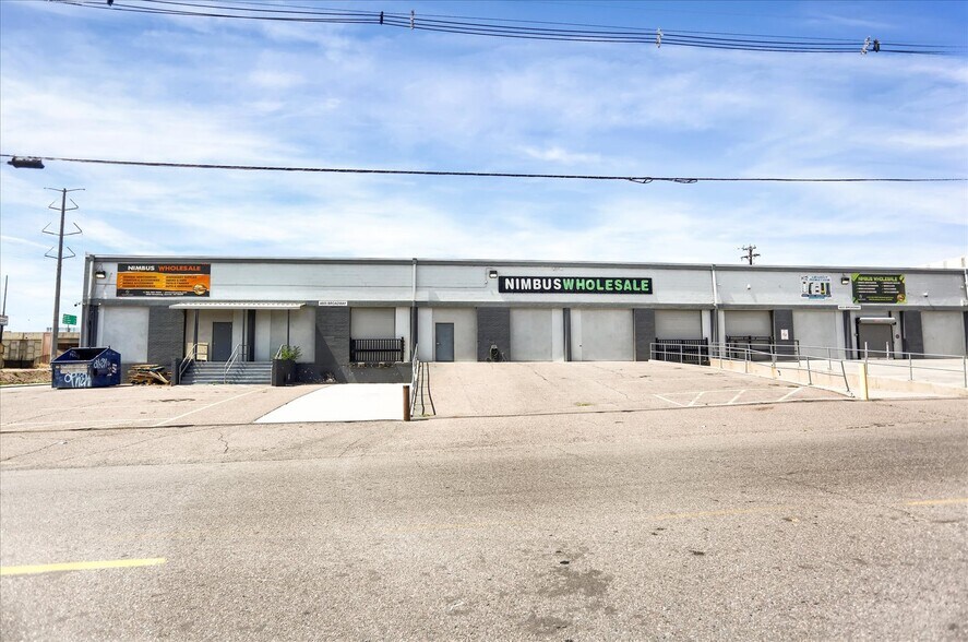 4825 Broadway, Denver, CO à louer - Photo de l’immeuble – Image 1 sur 20
