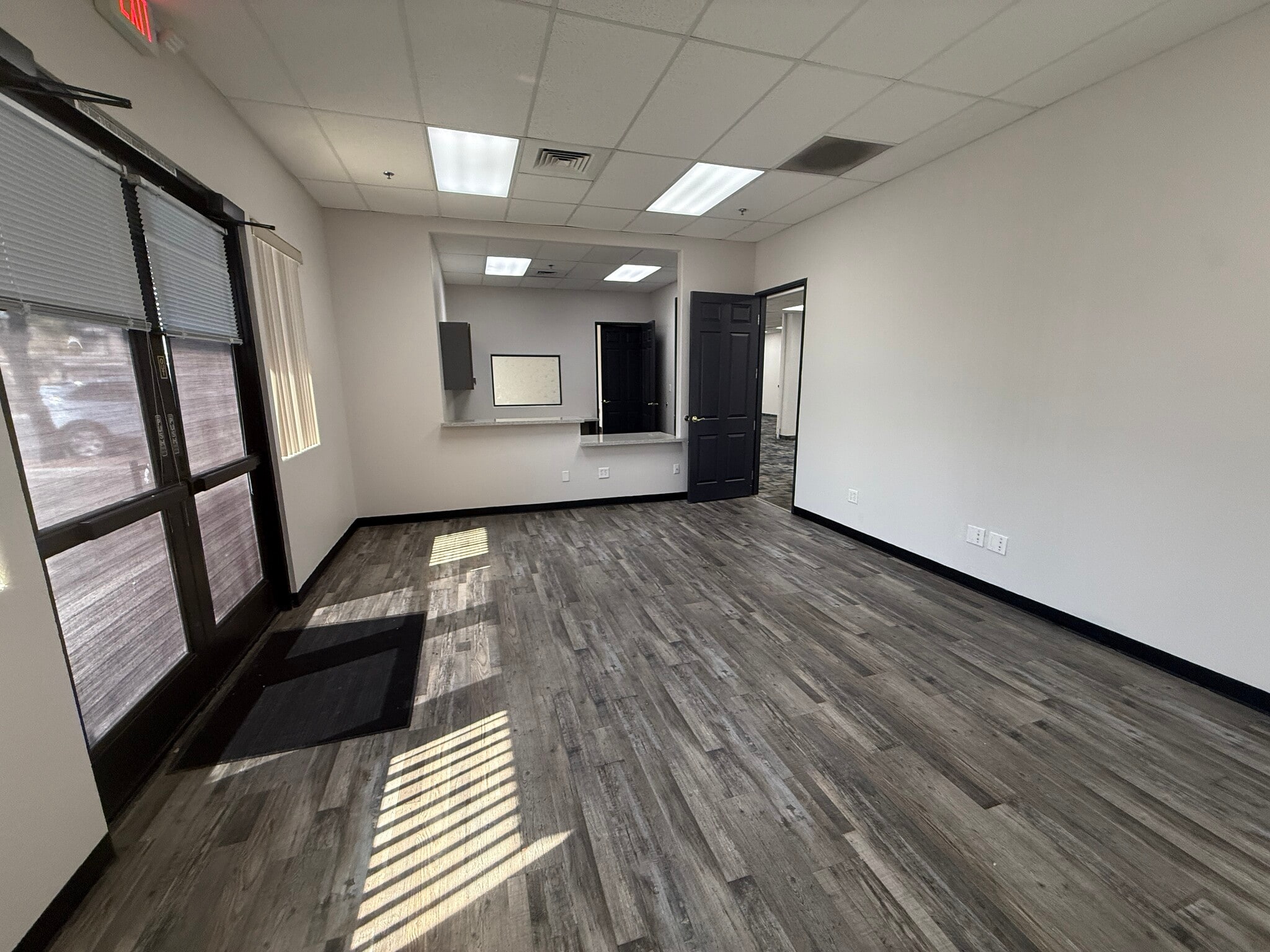1333 N Buffalo Dr, Las Vegas, NV à louer Photo intérieure– Image 1 sur 4