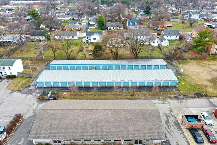 1504 10th, Jeffersonville, IN à vendre - Photo de l’immeuble – Image 3 sur 12