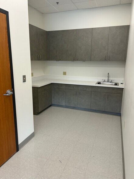 4800 Olson Memorial Hwy, Golden Valley, MN à louer - Photo de l’immeuble – Image 2 sur 36